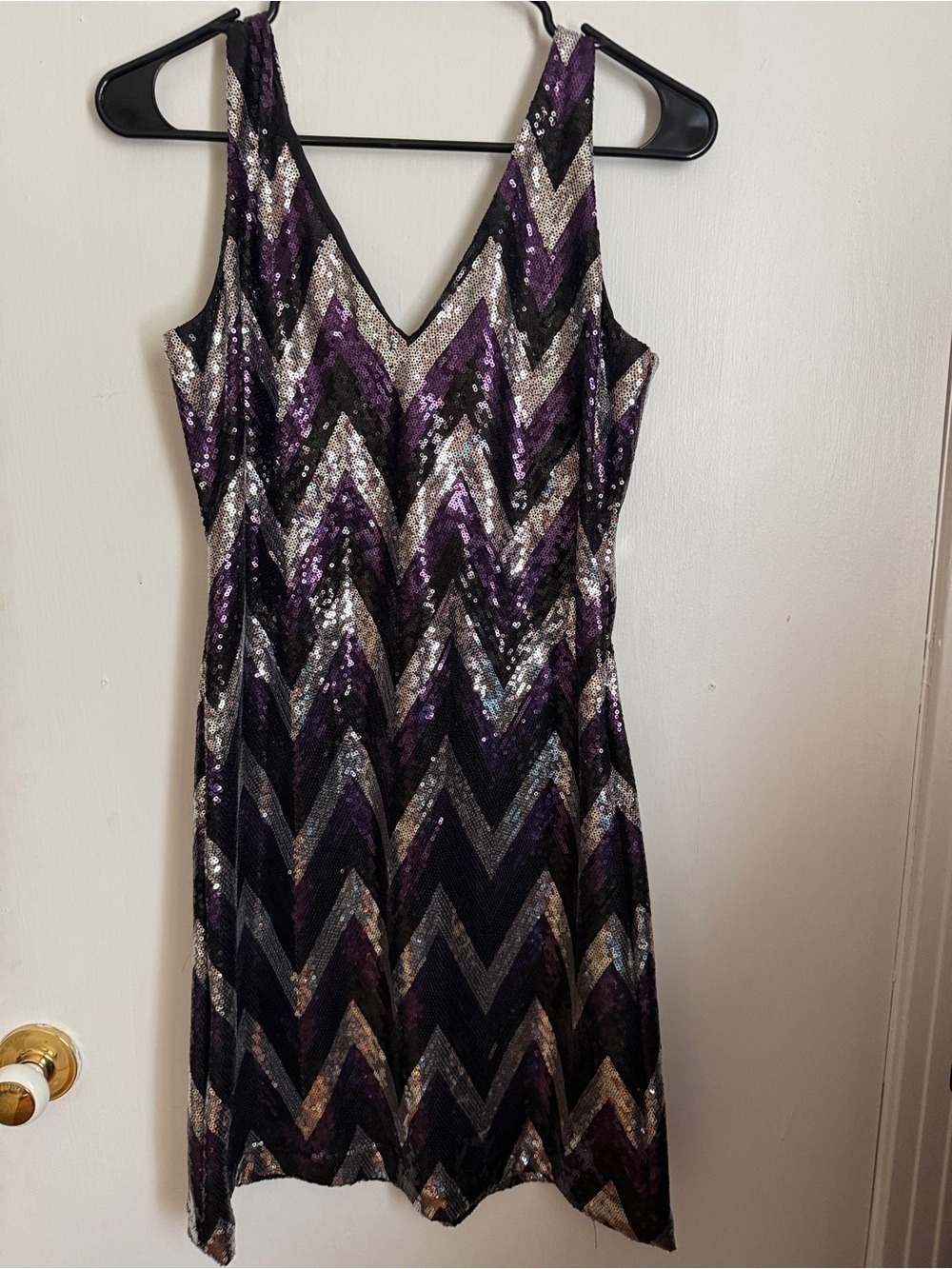 Snap Black & Purple Sequin Chevron V-Neck Mini Dress - Picture 4 of 5